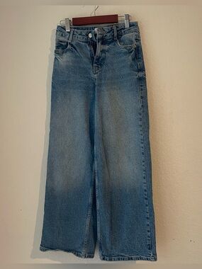Zara Wide-Leg High-Rise Jeans in Medium Blue Wash